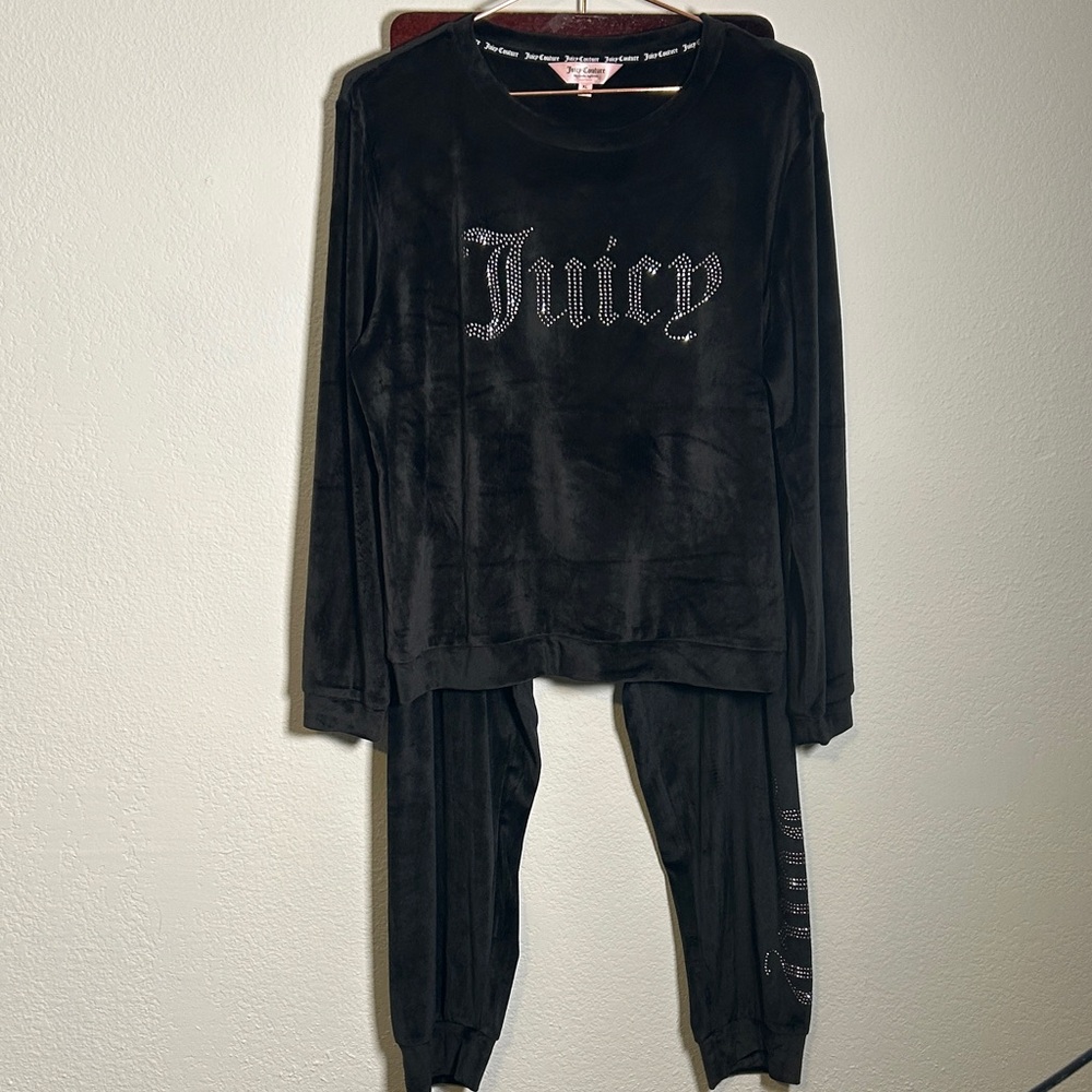 Juicy Couture Kids Black Pajama Set 3 piece with Rhinestone Detail Girls XL (2)